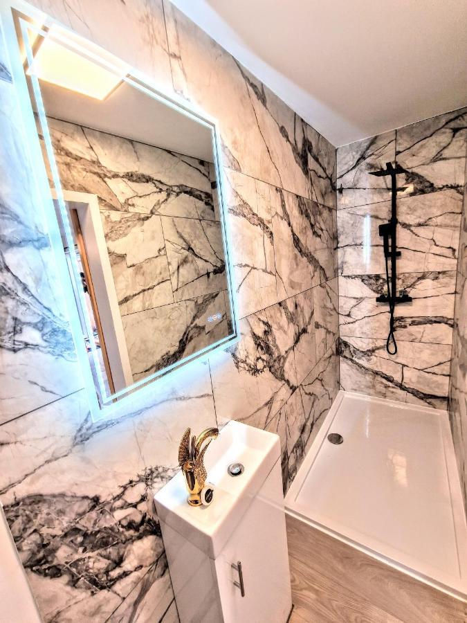 Kaoglen Fallow Pod - Luxury - Hot Tub - Pet Friendly Blairgowrie and Rattray Extérieur photo